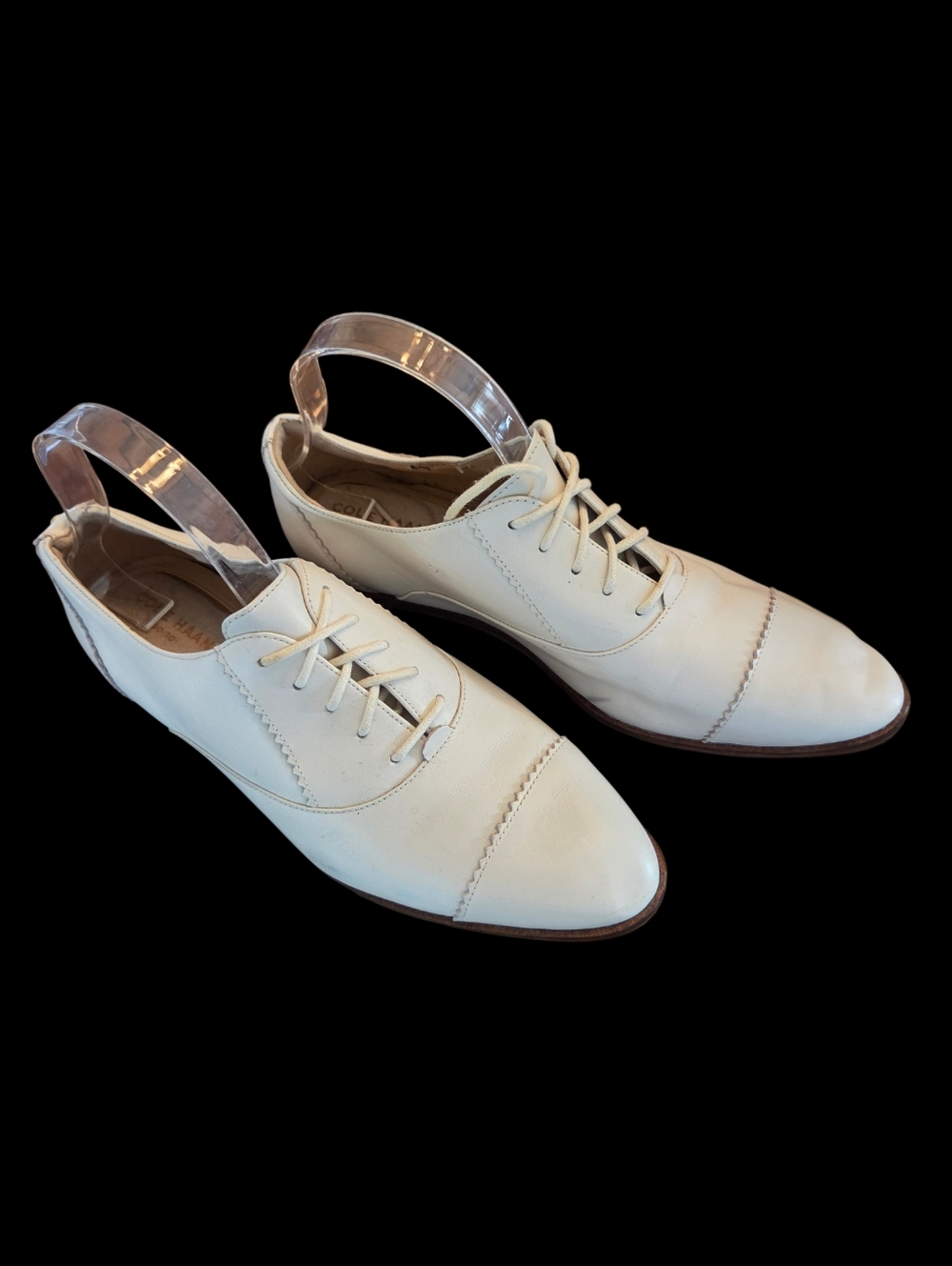 Cole Haan Grand 360 Off-White Leather Lace-Up Pointed Oxfords size 7.5 Women's